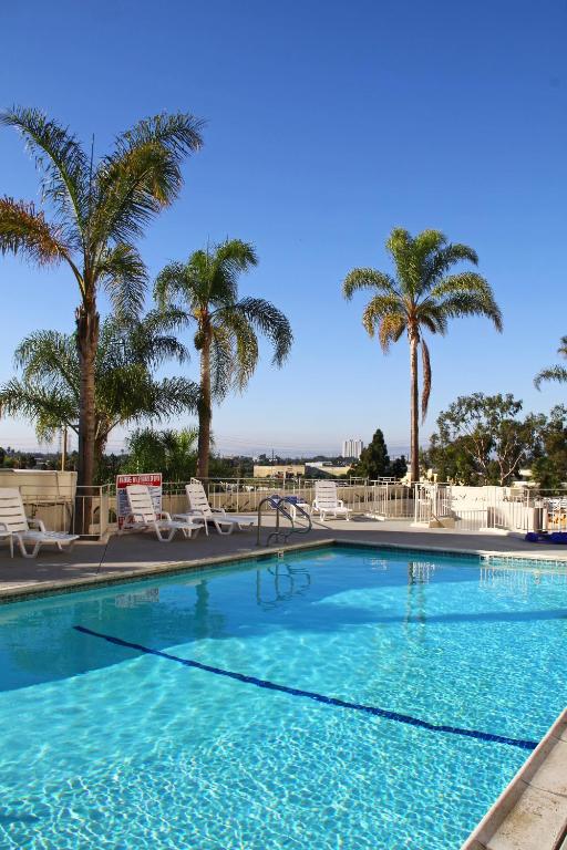 LA Crystal Hotel, Carson Book Hotel LA Crystal Hotel, Carson Book Hotel